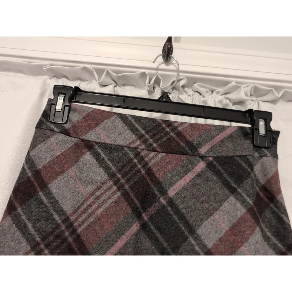 Ann Taylor Petites Wool Plaid Skirt Academia Preppy Coquette Girl‎ Size 4 Petite